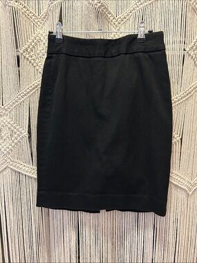Banana Republic Black Pencil Skirt - Classic Tailored Silhouette